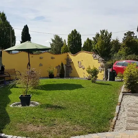 Holiday home Ferienhaeuser