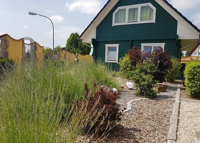 Ferienhaeuser בית נופש Oberdorla